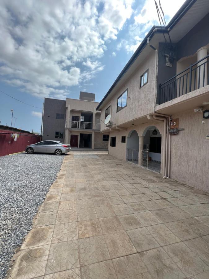 Akua'S Cottage Accra Exteriér fotografie